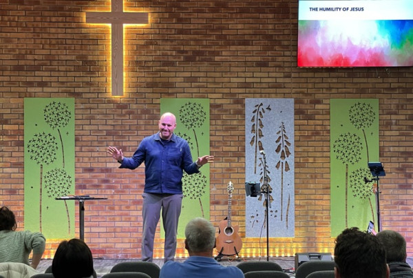 The Humility of Jesus [Luke 19:29-44] - Steve Parsons