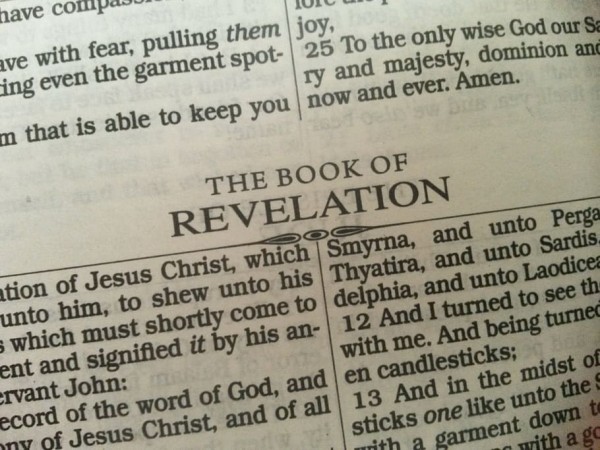 Truth Tidbits - Ep 258 - The Risen Lord - Rev 1