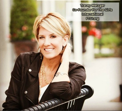 Ep18. For The Girls with Tracey Metzger 